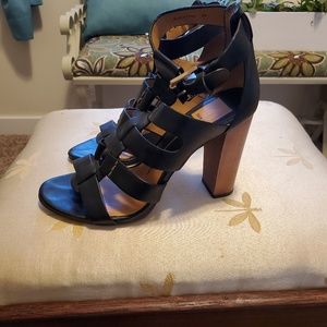 Dolce Vita Sandals 🔥🔥🔥